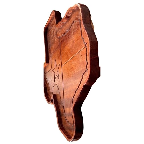 Texas-Shaped Wooden Serving Tray With Star Engraving - Picture 2 of 3